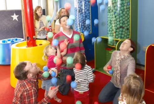 Indoor_Play_500x338-500x338
