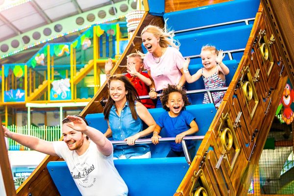 Smiles-5043-Adventure-Inside-Smiles-Per-Galleon-A-min Smiles-5043-Adventure-Inside-Smiles-Per-Galleon-A-min